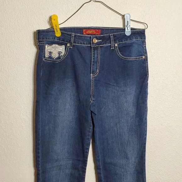 One 5 One Woman's Bootcut Jeans Size 12 Blue Sparkle Embellished Back Pockets - Picture 16 of 16